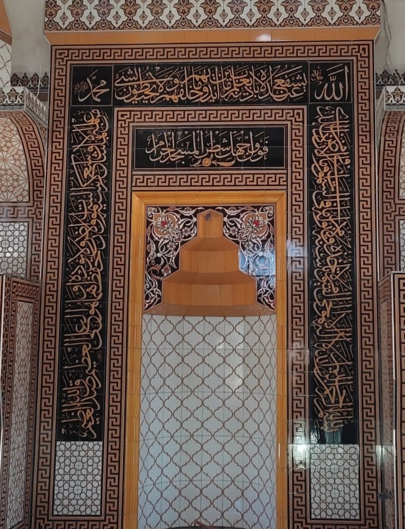 Cami Mihrap Minber Kürsü - 32,Cami Mihrap Minber Kürsü Çini Modelleri, Kütahya Cami Çinileri
