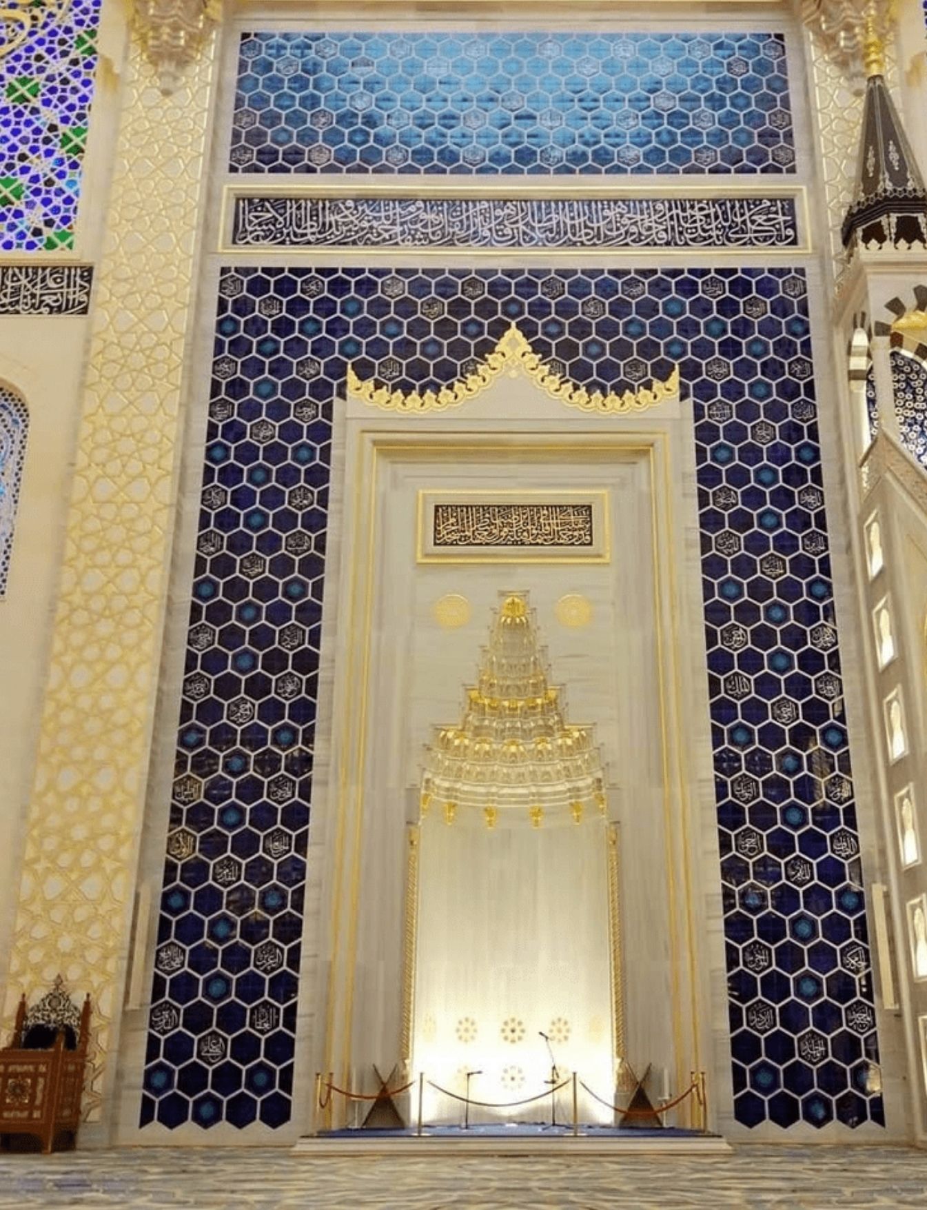Cami Mihrapları - 017, Çamlıca Cami Mihrabı, Kütahya Cami Çinileri