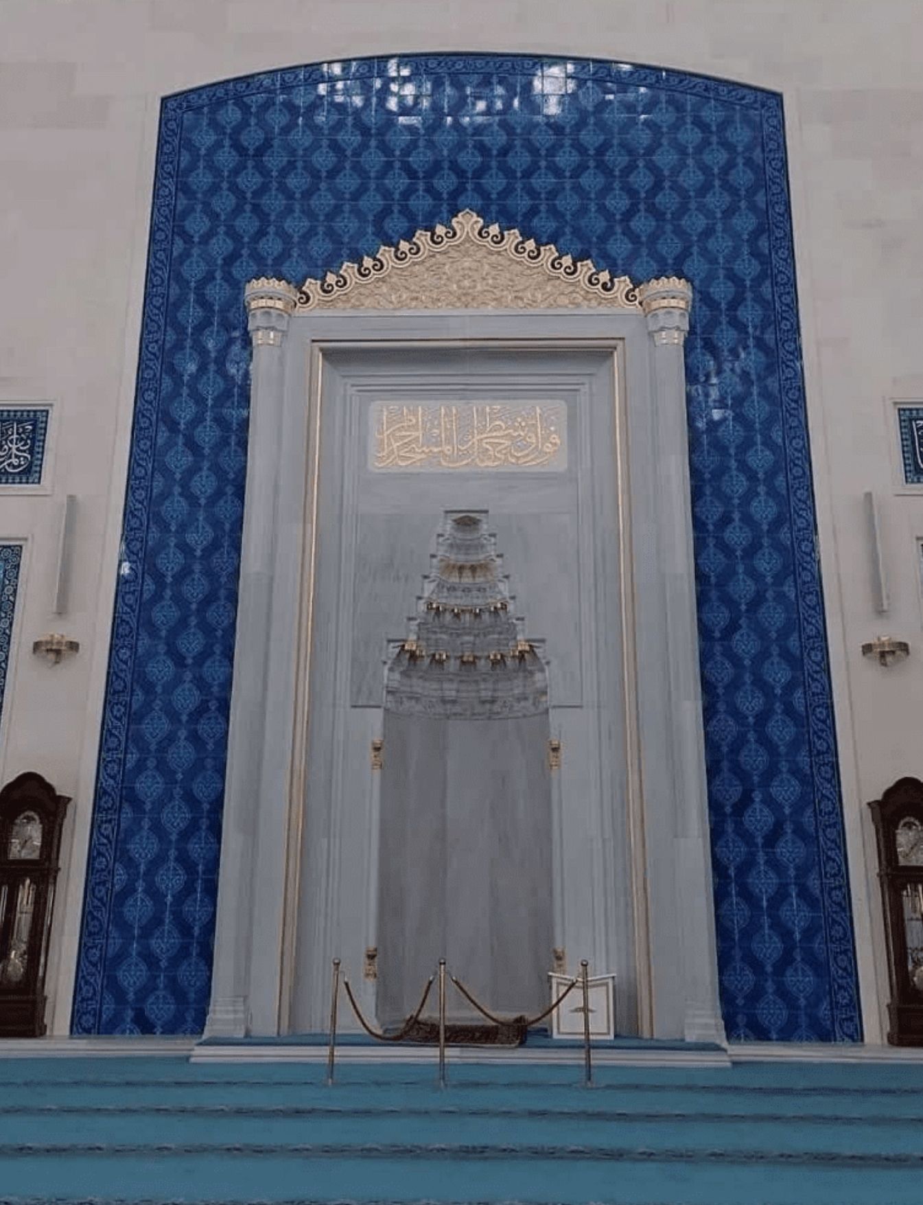 Cami Mihrapları - 018, Çamlıca Cami Mihrap Çinileri, Kütahya Cami Çinileri