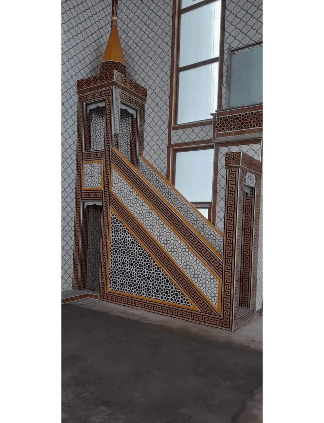 Cami Minberleri - 15, Kütahya Çinisi Cami Minberi, Kütahya Cami Çinileri