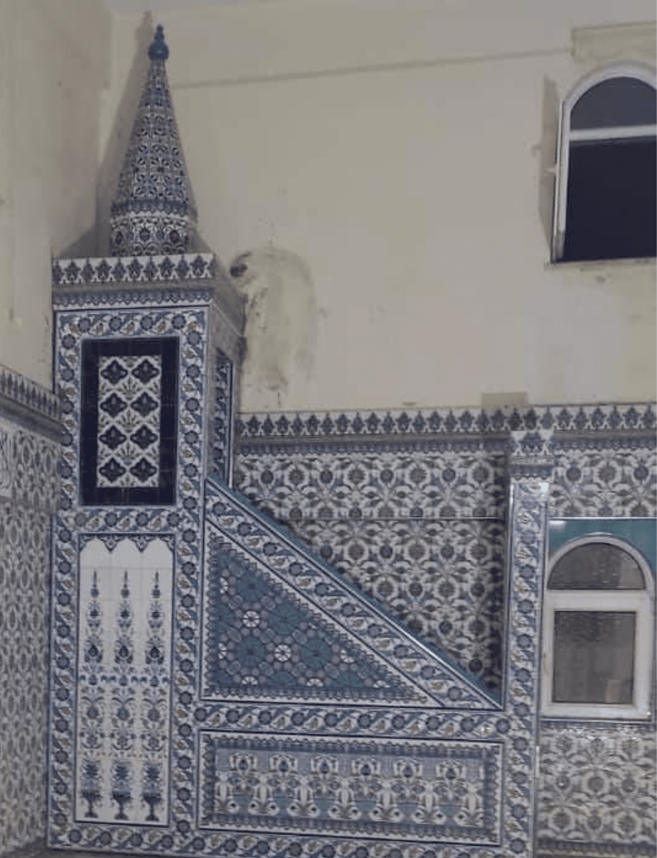 Cami Minberleri - 41, Cami Minber Görselleri, Kütahya Cami Çinileri