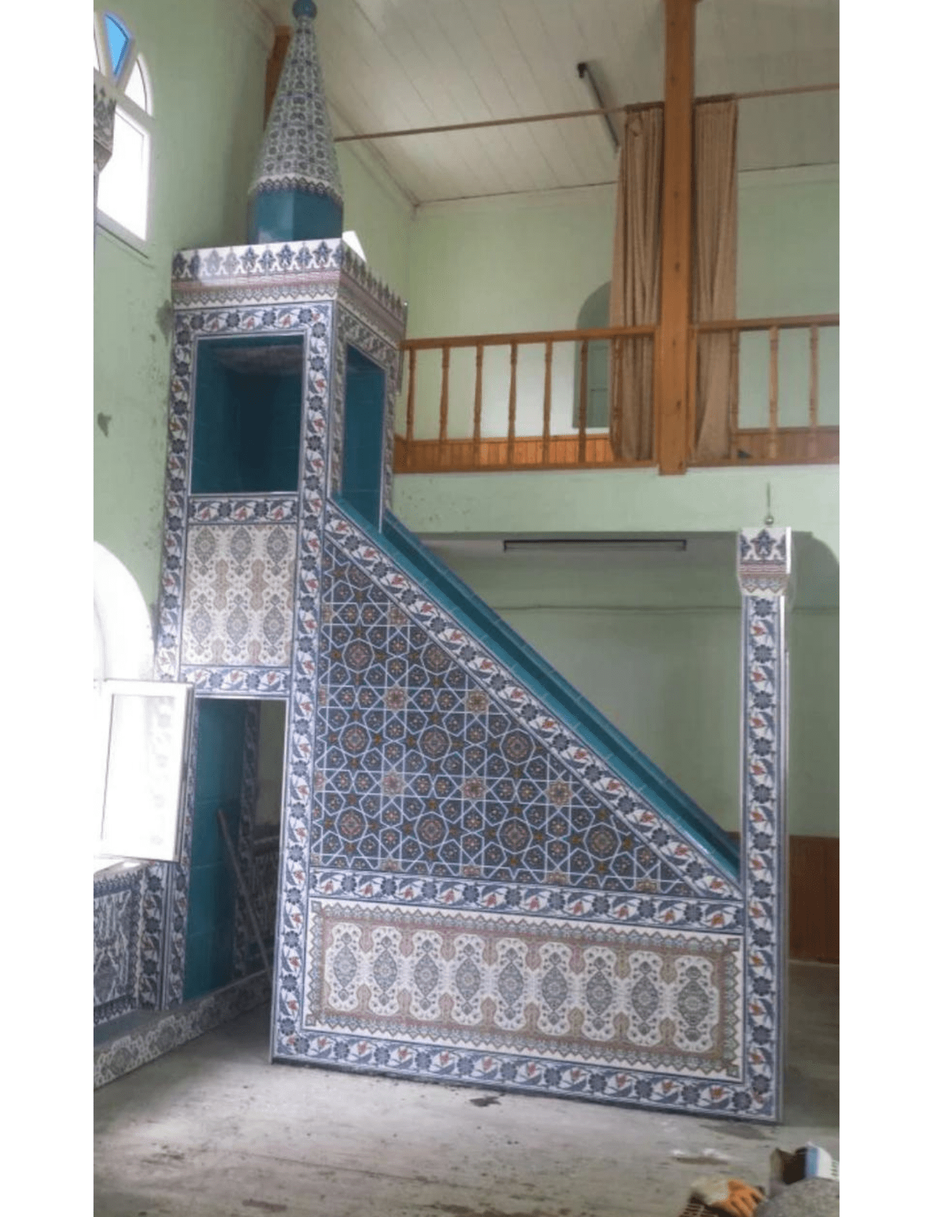 Cami Minberleri - 45, Çinili Minber Tekli, Kütahya Cami Çinileri